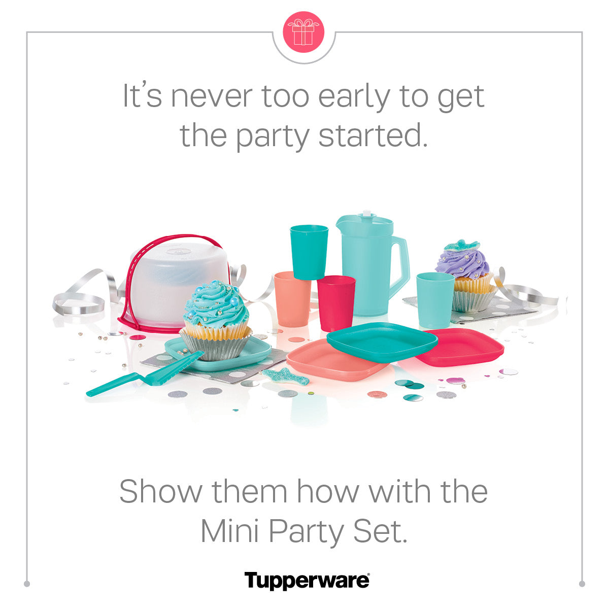 Tupperware Kids Mini Party Set with Mini Cake Taker, 4 Plates, & 4