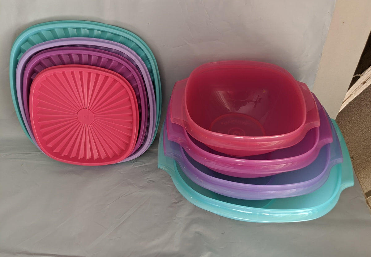  Tupperware Classic Servalier Bowl Set in Shades of Blue and  Aqua : Home & Kitchen