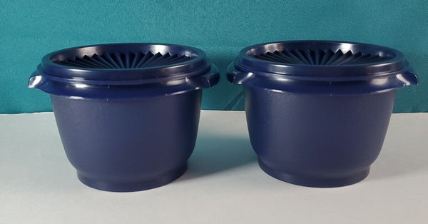 Tupperware Servalier 20 oz. Set / 2 BLUE Bowls w/ 1 TOUCH Instant Accordion Round Seals