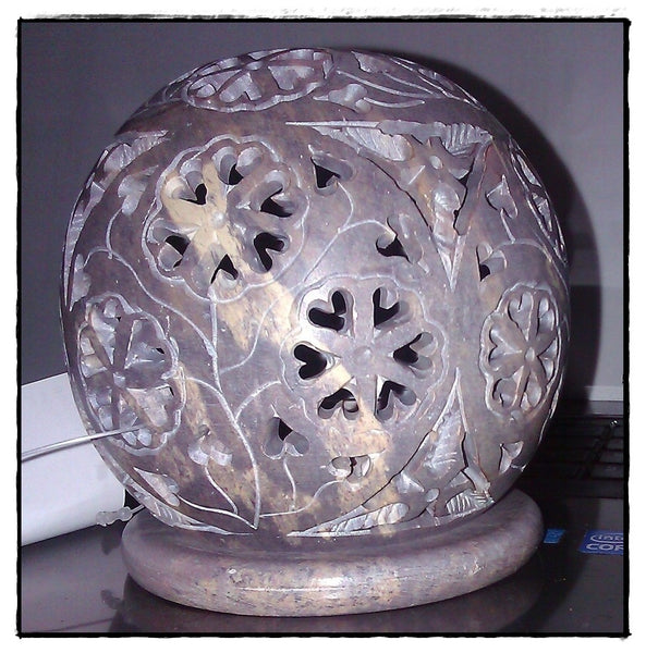 YANKEE CANDLE SOAPSTONE ROUND BALL TEALIGHT HOLDER w/ CARVED FLOWERS & STAND