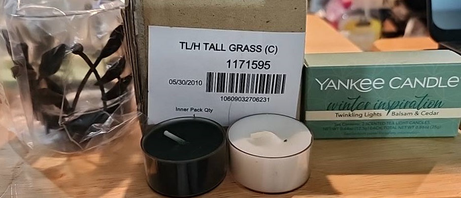 YANKEE TALL GRASS TEALIGHT / VOTIVE GLASS & BRONZE METAL CANDLE HOLDER BRAND NIB