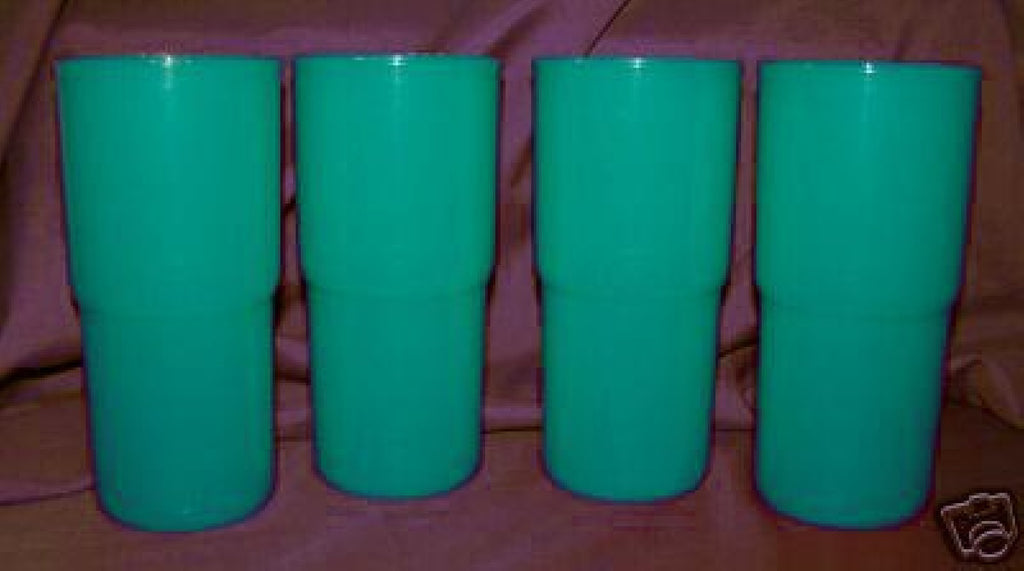 Tupperware Stacking 12 Ounce Tumblers Set of 4 in Aqua Blue with Seals