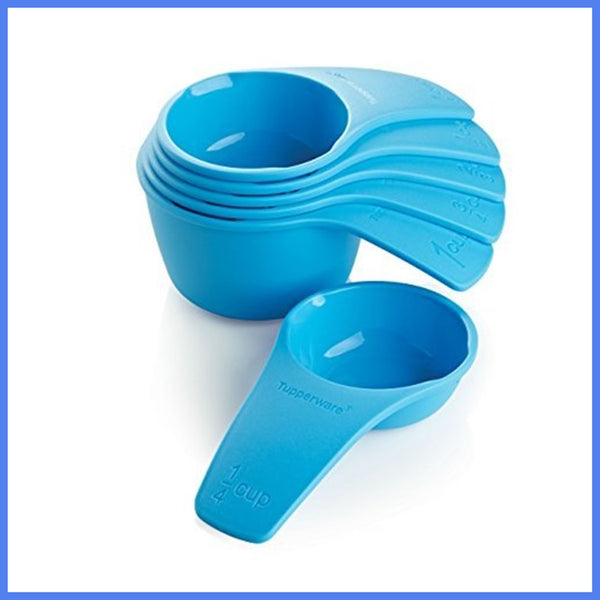 Tupperware Magnet Gadget Miniature Measuring Cups Set Salt Water Taffy Blue  New