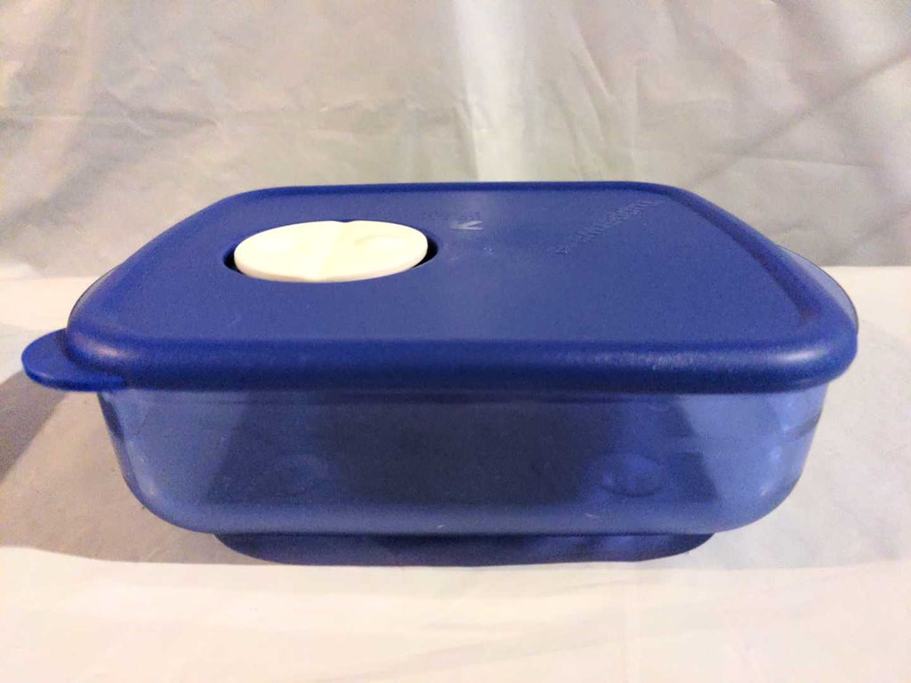 TUPPERWARE Heat N Serve Microwave Container 8 Cup Blue New