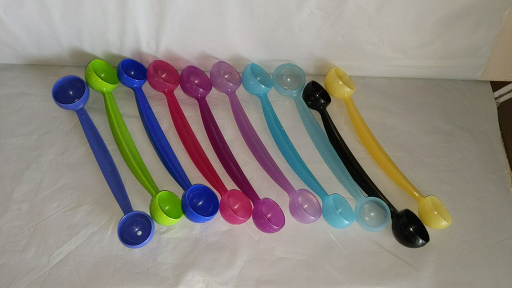 Tupperware 2 COLORED NOVELTY GADGET ROUND ROCKER CANISTER SCOOPS