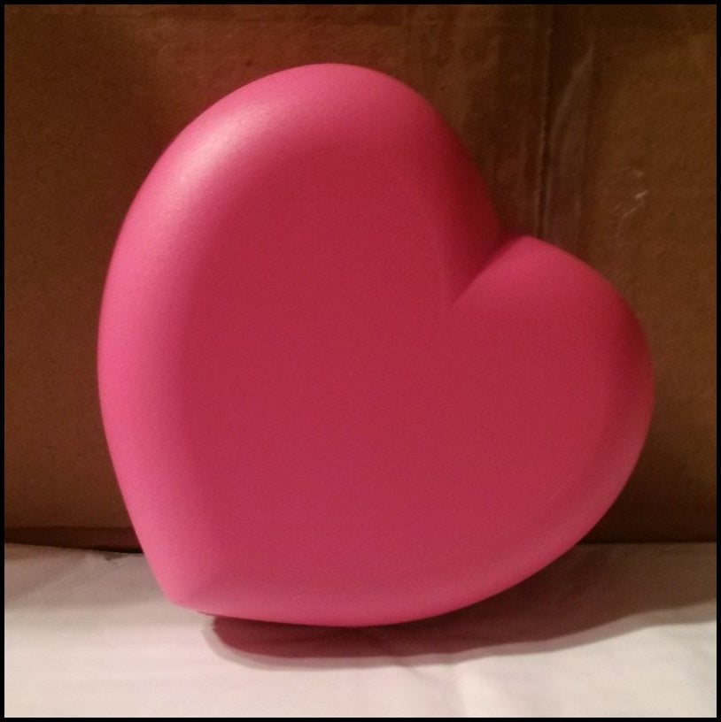 TUPPERWARE HEART Shaped PINK Refrigerator Locker Hinged Novelty Keeper